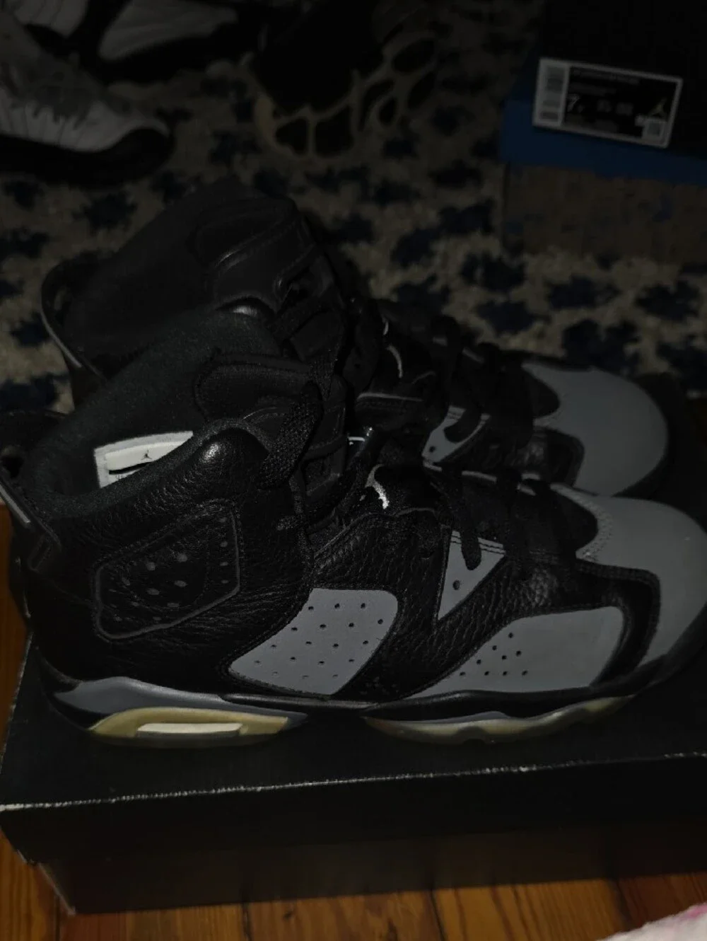 Jordan Kids Basketball Sneakers in Black and Gray